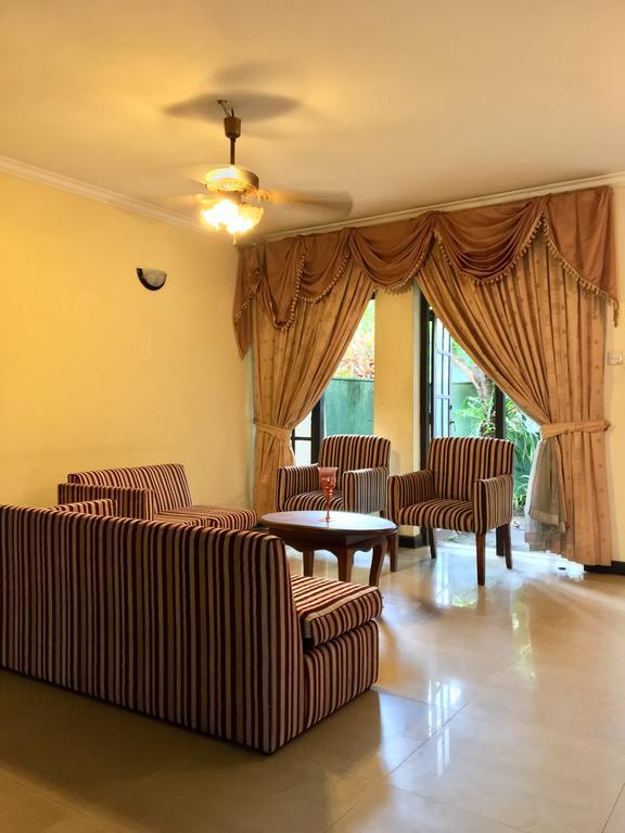 Noahs Ark Home Stay Moratuwa Exterior foto